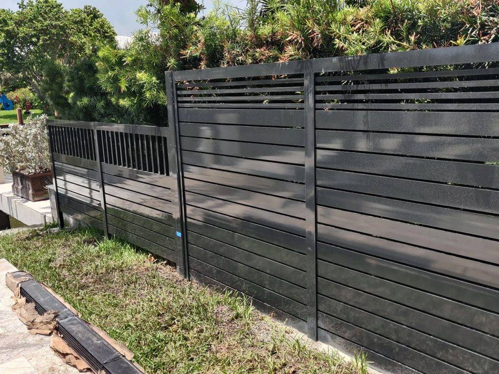 Aluminum Fence And Entry Gate With Horizontal Panels