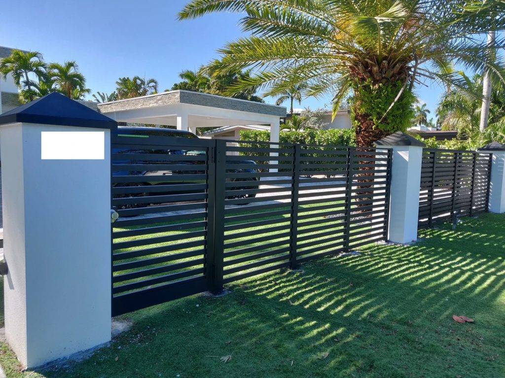 Aluminum Fence And Pedestrian Gate With Horizontal Panels