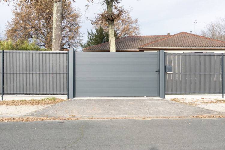 Aluminum Driveway Gate