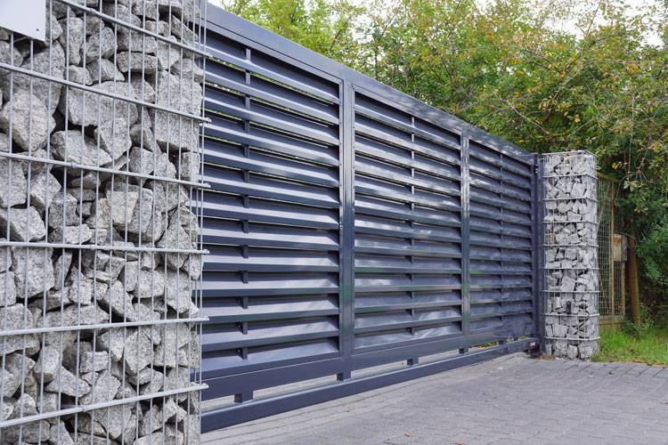 Maintaining Aluminum Gates
